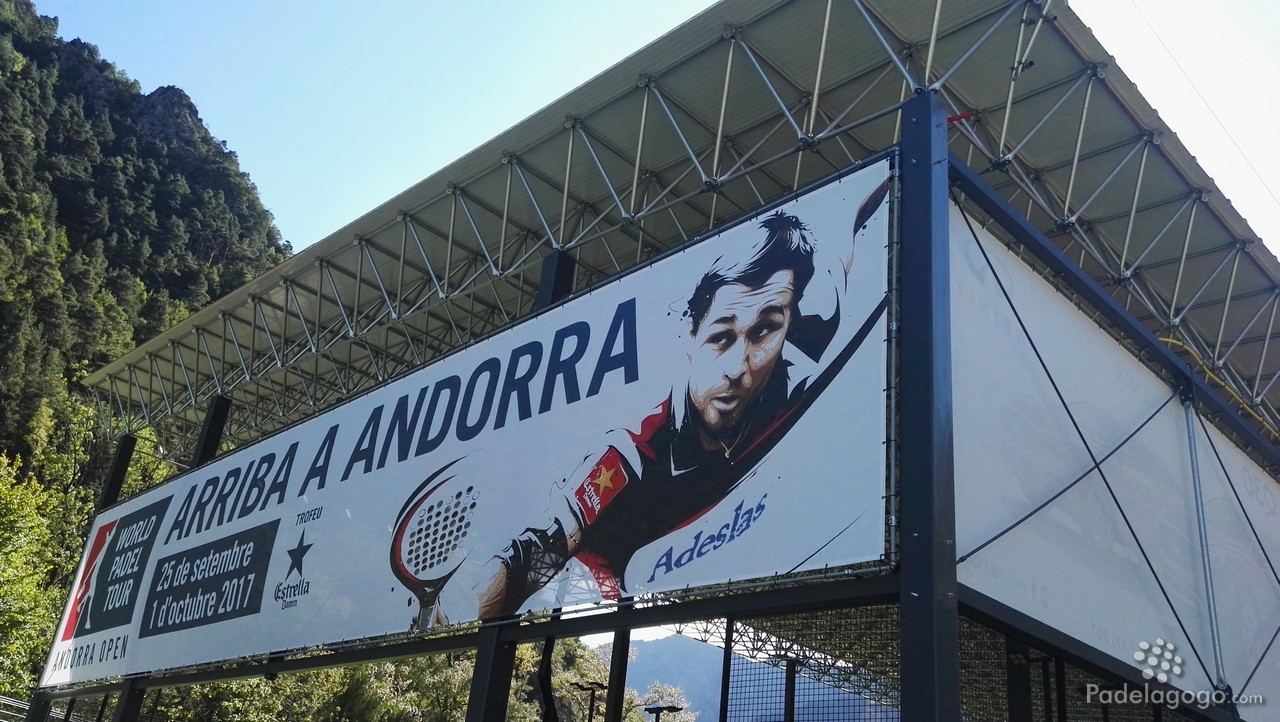 Detalle del cartel principal del World Padel Tour Andorra Open